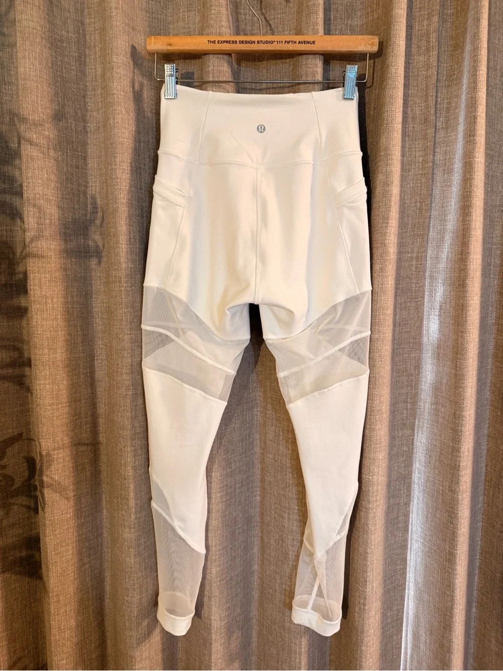 Lululemon Forget The Sweat Tight 25 White Mesh Leggings Size 6
